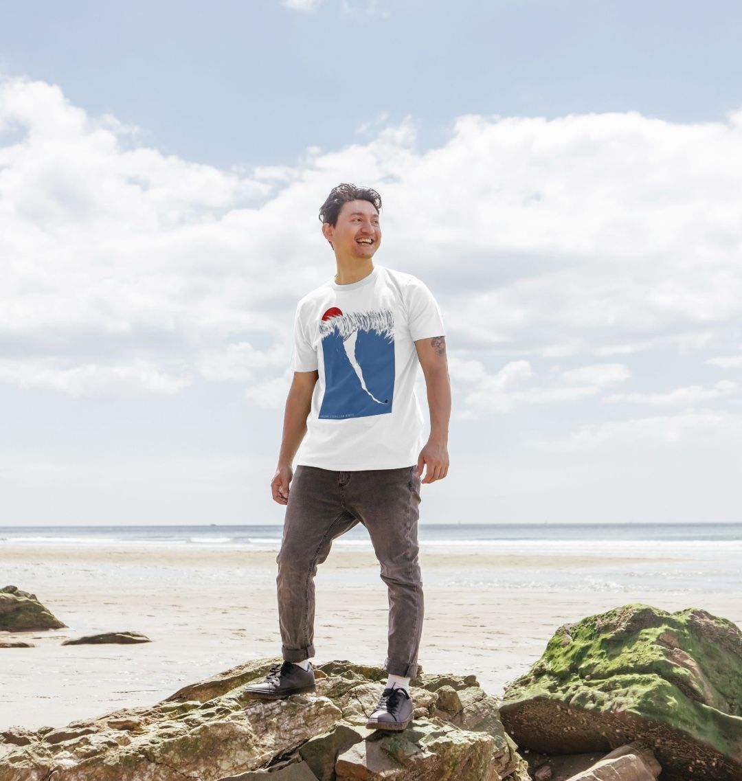Surfing Nazare - organic cotton t-shirt